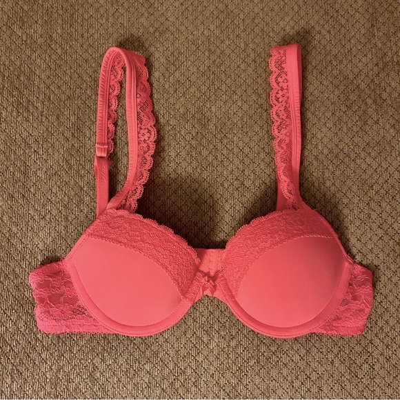 Aerie bra - 32A - convertible to cross-back - Picture 1 of 5